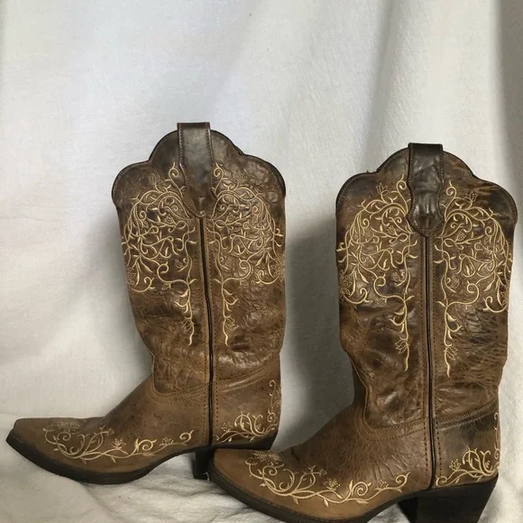 LAREDO WOMEN'S JASMINE WESTERN BOOTS - SNIP TOE size 7 1/2 - Picture 3 of 8
